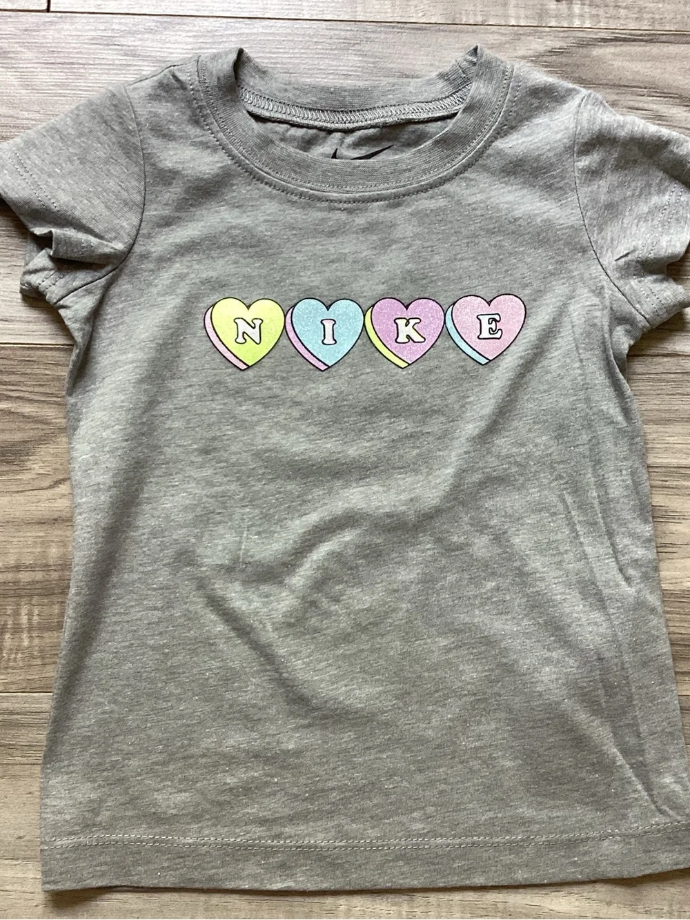 Nike toddler girl Tee & Shorts outfit size 3T(NWT) ~PRICE FIRM, NO OFFERS~ - Picture 4 of 5